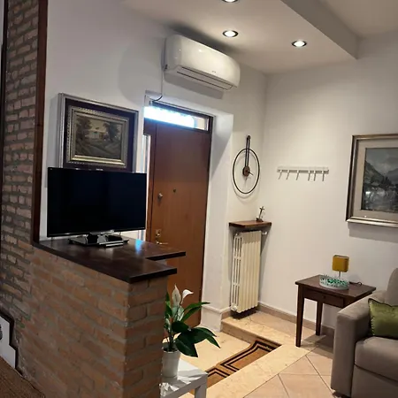 Da Vico House